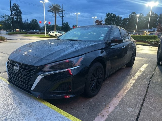 2025 Nissan Altima 2.5 SV's photo