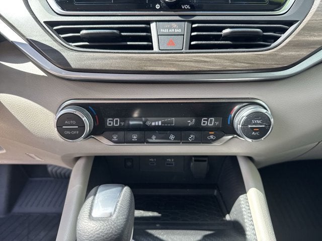 2025 Nissan Altima SV