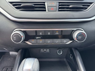 2021 Nissan Altima SV