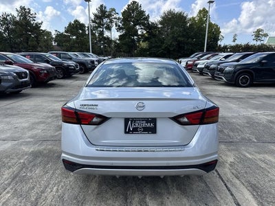 2021 Nissan Altima SV