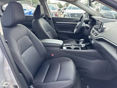 2021 Nissan Altima SV