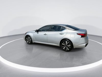 2021 Nissan Altima SV