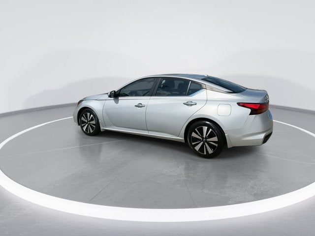 2021 Nissan Altima SV