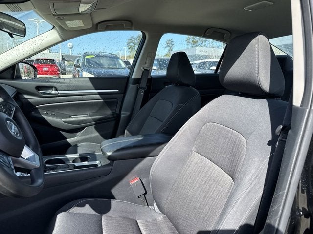 2022 Nissan Altima SV