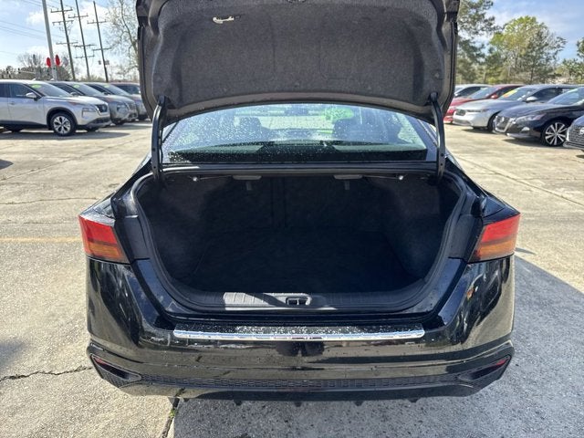 2022 Nissan Altima SV