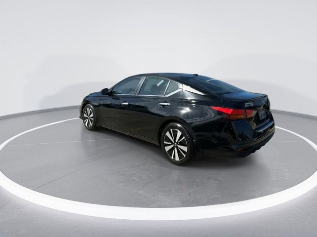 2022 Nissan Altima SV