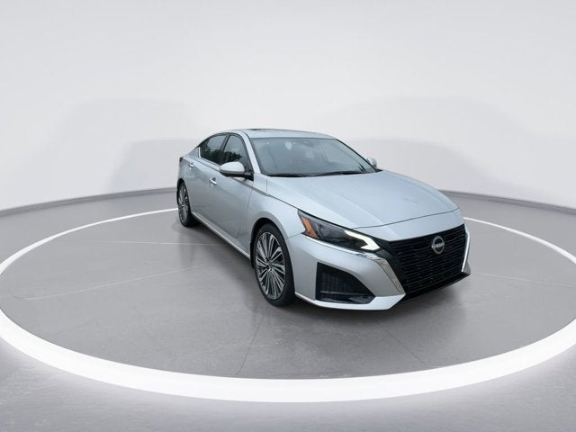 2025 Nissan Altima SL