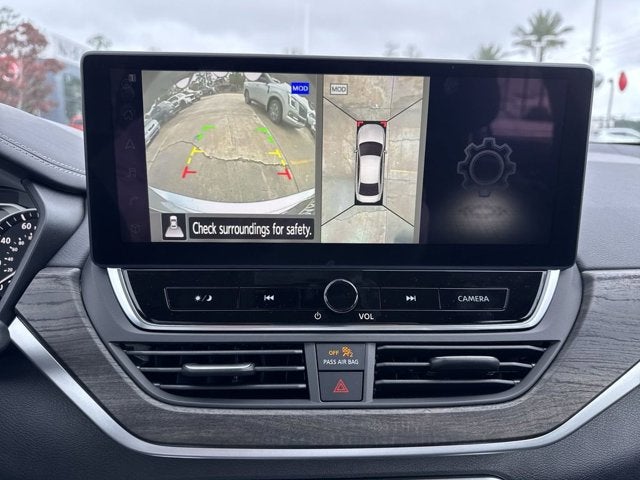 2025 Nissan Altima SL