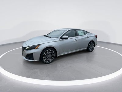 2025 Nissan Altima SL