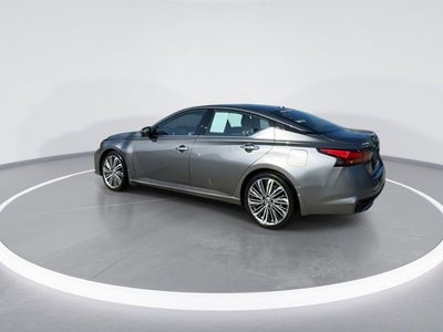 2024 Nissan Altima SL