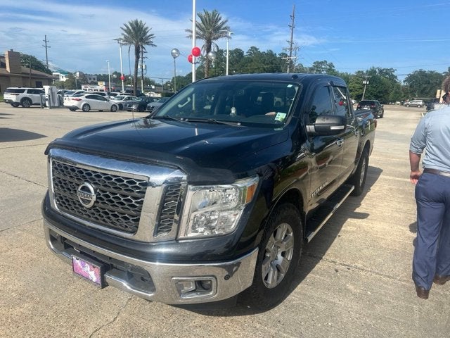2018 Nissan Titan SV