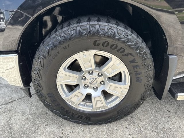 2018 Nissan Titan SV