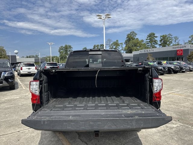 2018 Nissan Titan SV