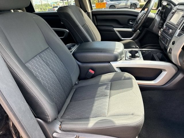 2018 Nissan Titan SV