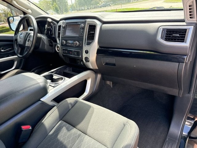 2018 Nissan Titan SV