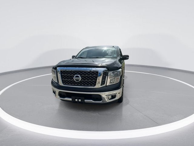 2018 Nissan Titan SV