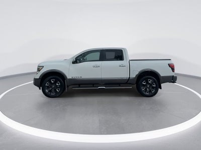 2021 Nissan TITAN Crew Cab Platinum Reserve