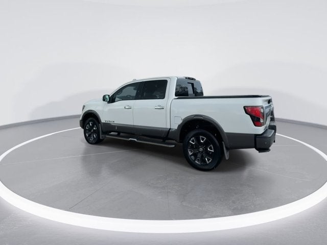 2021 Nissan TITAN Crew Cab Platinum Reserve