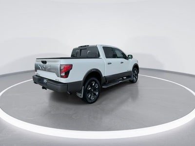 2021 Nissan TITAN Crew Cab Platinum Reserve