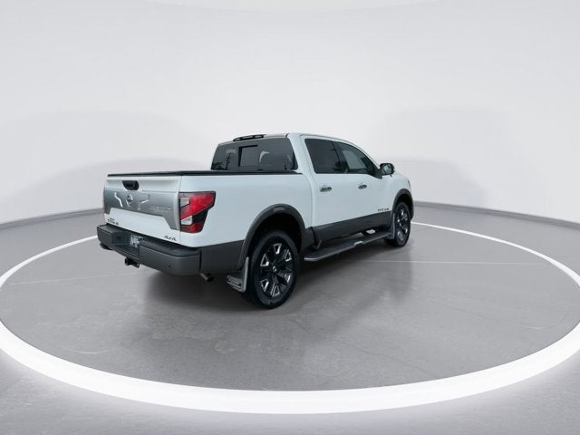 2021 Nissan TITAN Crew Cab Platinum Reserve