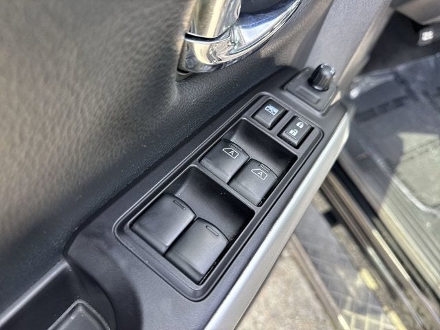 2020 Nissan Titan SV