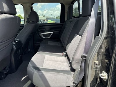 2020 Nissan Titan SV
