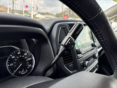 2024 Nissan TITAN Crew Cab SV