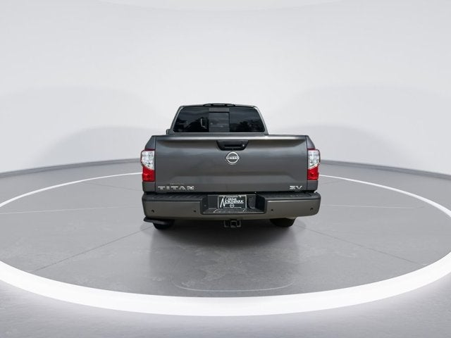 2024 Nissan TITAN Crew Cab SV