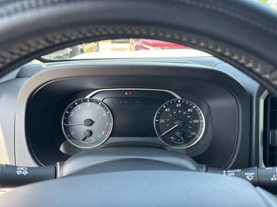2025 Nissan Frontier Crew Cab SV