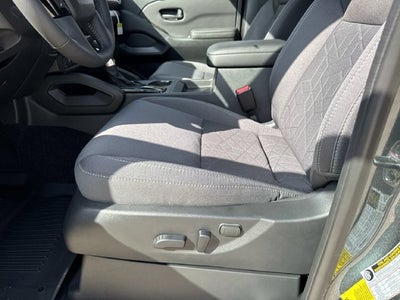 2027 Nissan Frontier Crew Cab SV