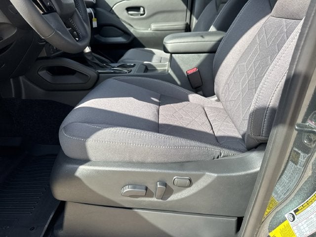 2027 Nissan Frontier Crew Cab SV