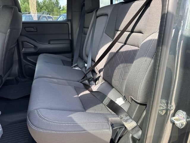 2027 Nissan Frontier Crew Cab SV