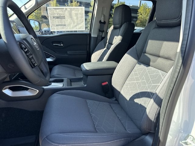 2027 Nissan Frontier Crew Cab SV