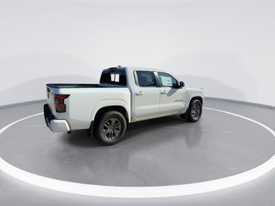 2027 Nissan Frontier Crew Cab SV