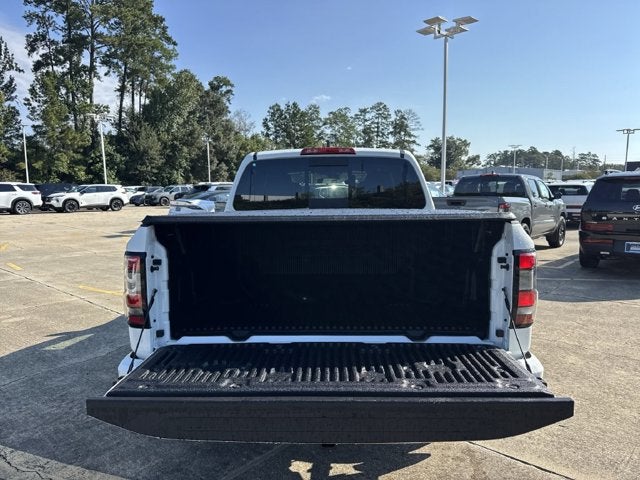 2027 Nissan Frontier Crew Cab SV