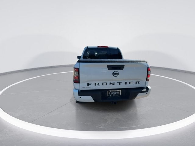 2027 Nissan Frontier Crew Cab SV