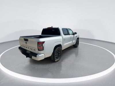 2026 Nissan Frontier Crew Cab SV