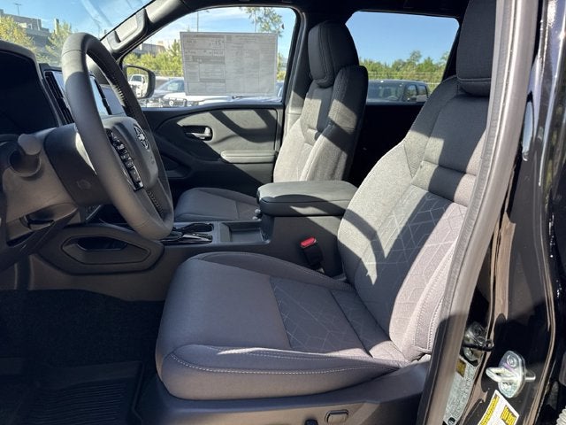 2027 Nissan Frontier Crew Cab SV