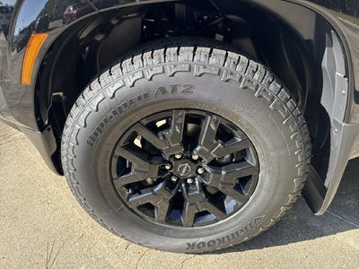 2027 Nissan Frontier Crew Cab SV