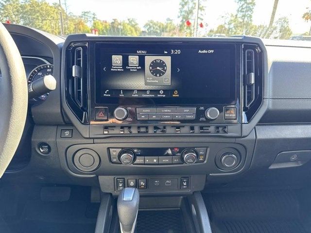 2026 Nissan Frontier Crew Cab SV