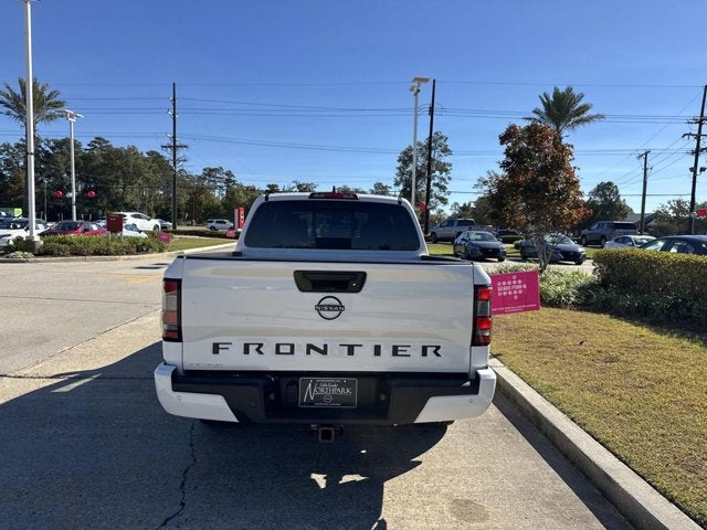 2026 Nissan Frontier Crew Cab SV