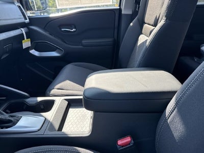 2027 Nissan Frontier Crew Cab SV