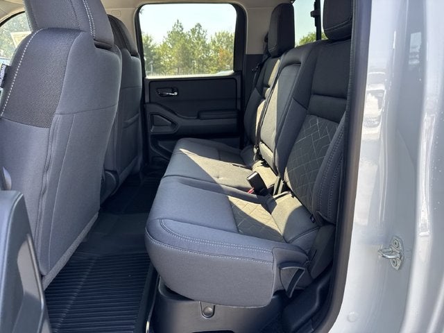 2027 Nissan Frontier Crew Cab SV