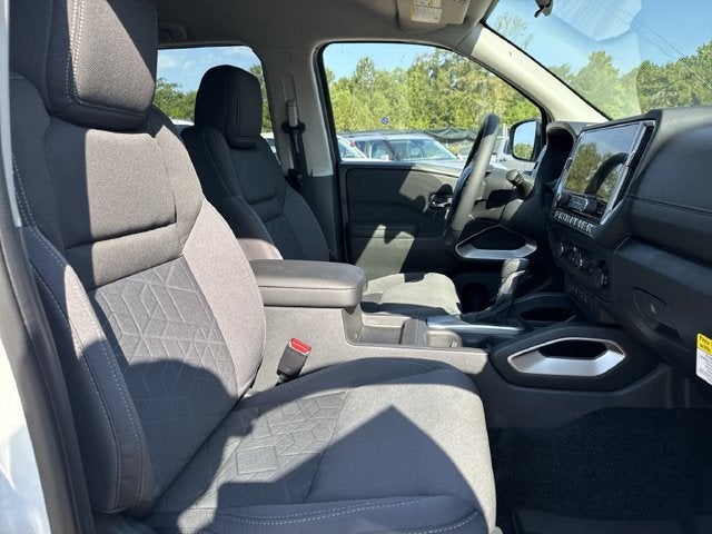 2027 Nissan Frontier Crew Cab SV