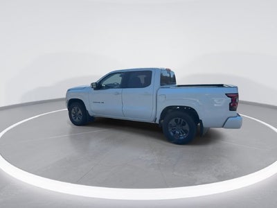2027 Nissan Frontier Crew Cab SV