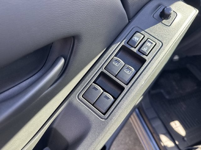 2027 Nissan Frontier Crew Cab SV