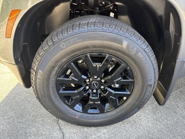 2027 Nissan Frontier Crew Cab SV