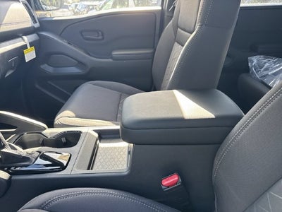 2027 Nissan Frontier Crew Cab SV