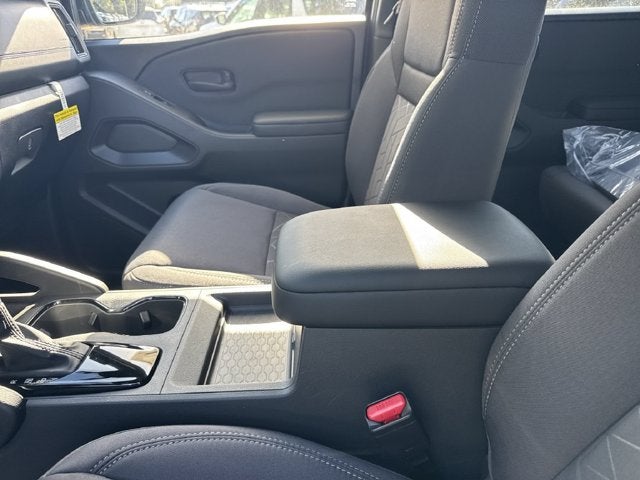 2027 Nissan Frontier Crew Cab SV