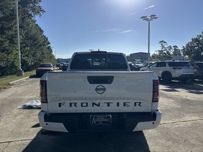 2027 Nissan Frontier Crew Cab SV